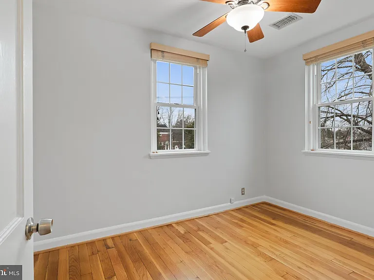 3263 S Stafford St — Photo 21