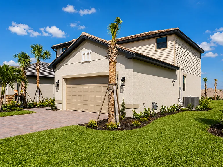 18302 Ridgeline Dr — Photo 3