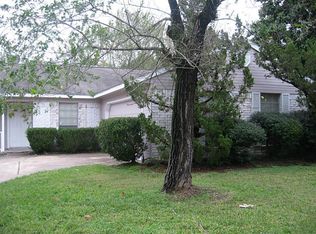 11914 Marburg Dr, Houston, TX 77066