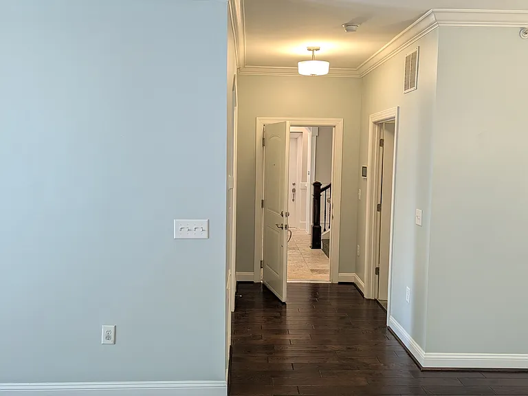 138 Sunset Cir #102 — Photo 22