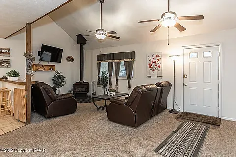 23 Redwood Dr — Photo 5