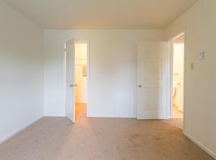 136 Middle Rd APT C3, Dublin, PA 18917