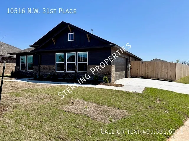 10516 NW 31st Pl — Photo 2