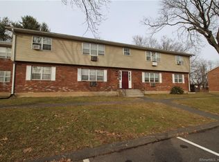 1085 Blue Hills Ave APT B, Bloomfield, CT 06002