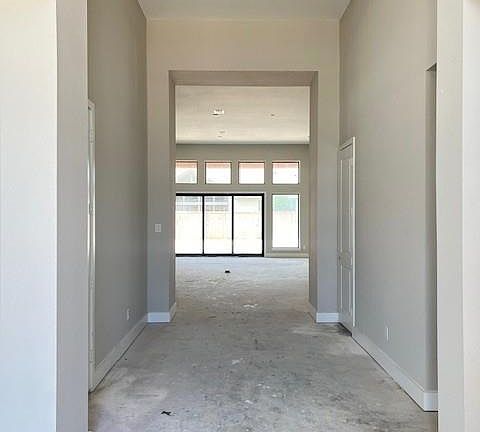2nd image of 22022 Mesquite Woodlands Ln
