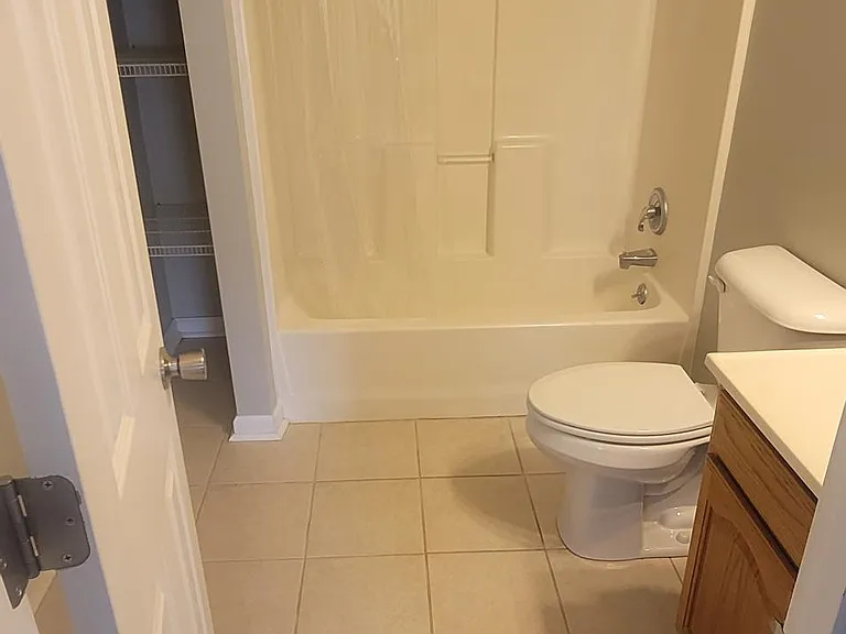 7110 Astin Ct — Photo 18