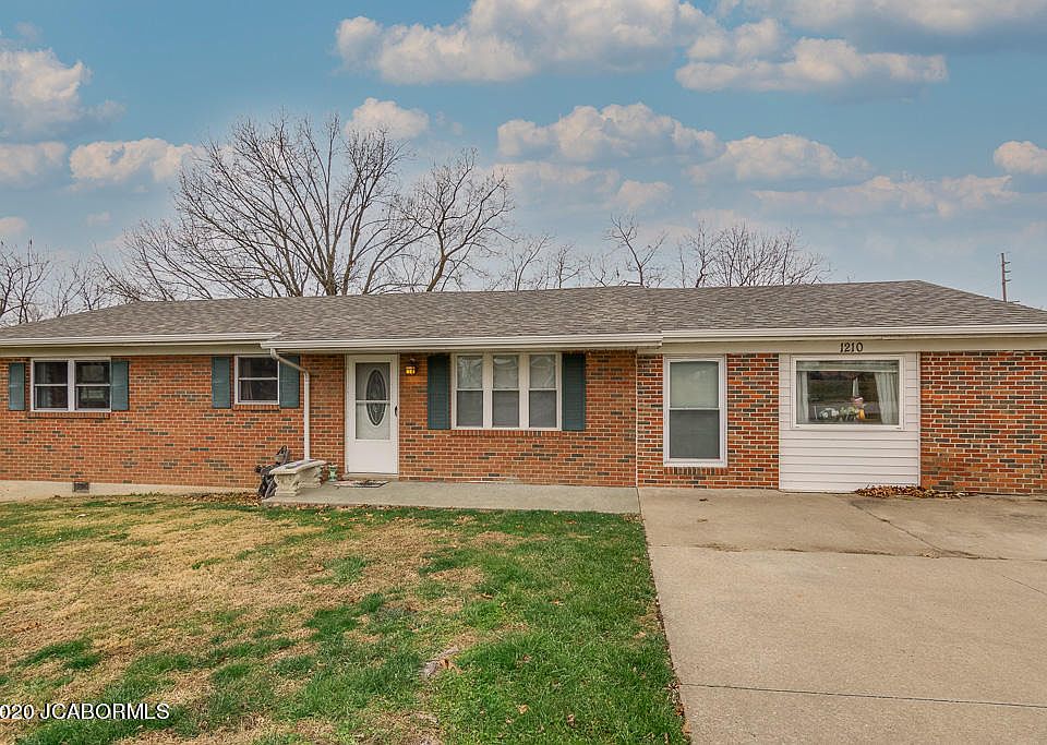 1st image of 1210 Mernie Dr