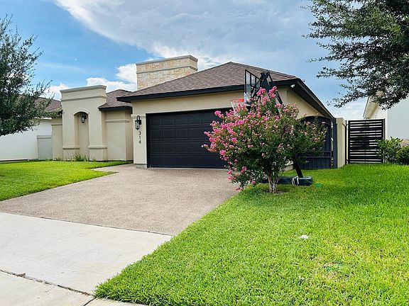 3rd image of 314 John Irving Dr