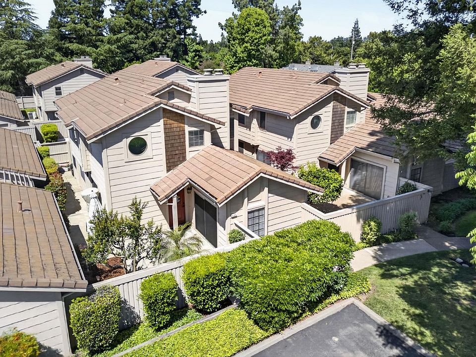 1st image of 8165 Rose Vine Ln