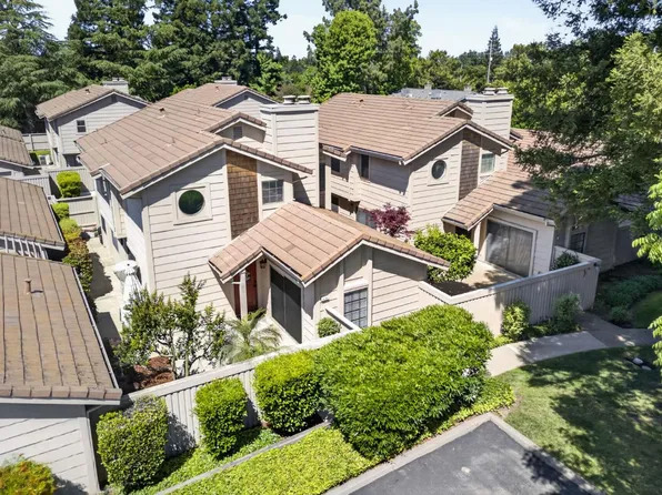 8165 Rose Vine Ln, Fair Oaks, CA 95628