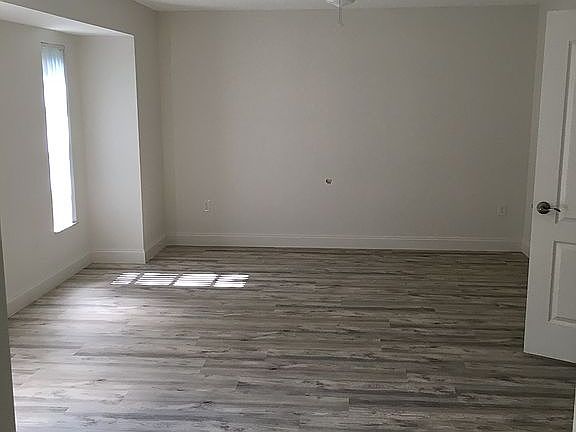 5th image of 6231 Lomax St