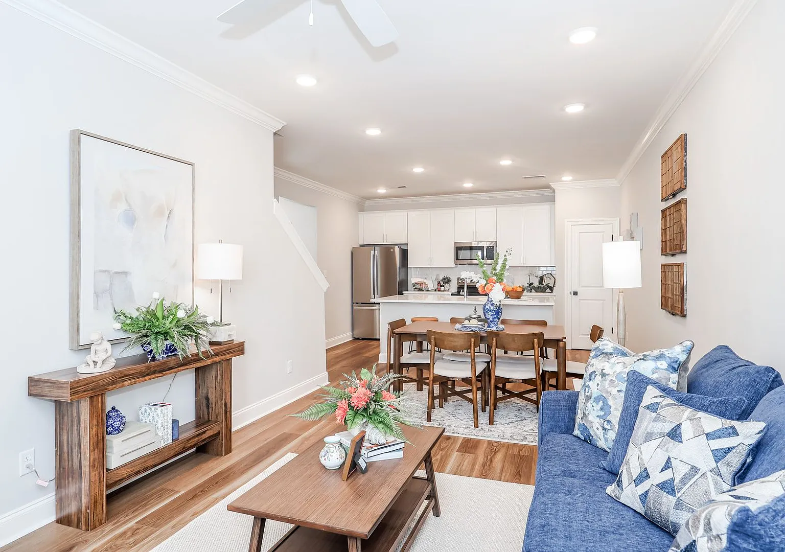 Brand new development off of Pat Patterson Parkway. — Photo 1