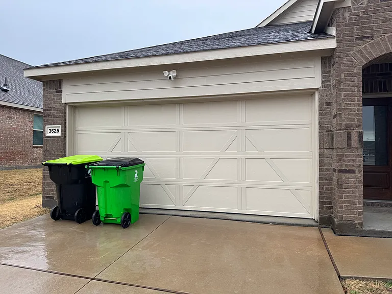 3625 Kaufman Ct — Photo 4