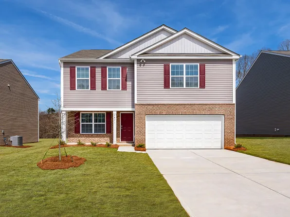 4605 Opus Ln, Charlotte, NC 28214