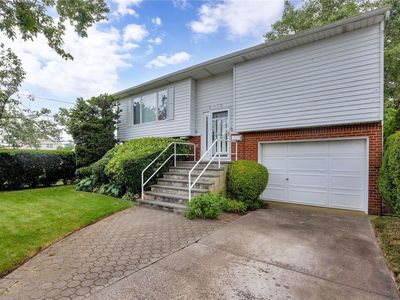 3118 Trinity Street, Oceanside, NY, 11572
