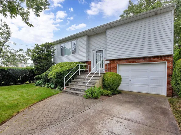 3118 Trinity Street, Oceanside, NY 11572