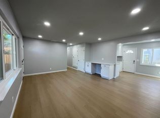 831 Sinex Avenue, Pacific Grove, CA 93950