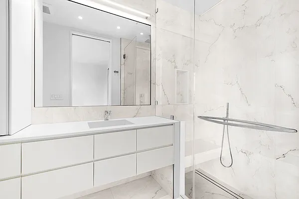 Rented by Compass | media 13