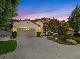 2690 Ponderosa Ct, Escondido, CA 92027