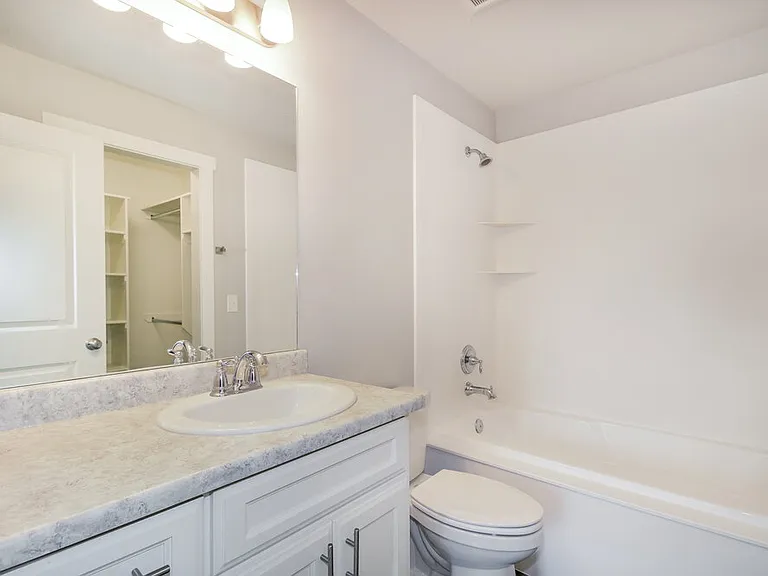 4621 S West Park Dr — Photo 8