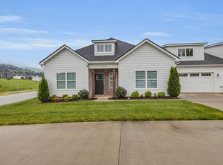 3272 Stone Creek Dr, Chattanooga, TN 37405