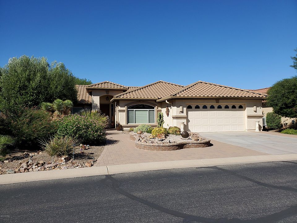1st image of 2615 E Genevieve Way