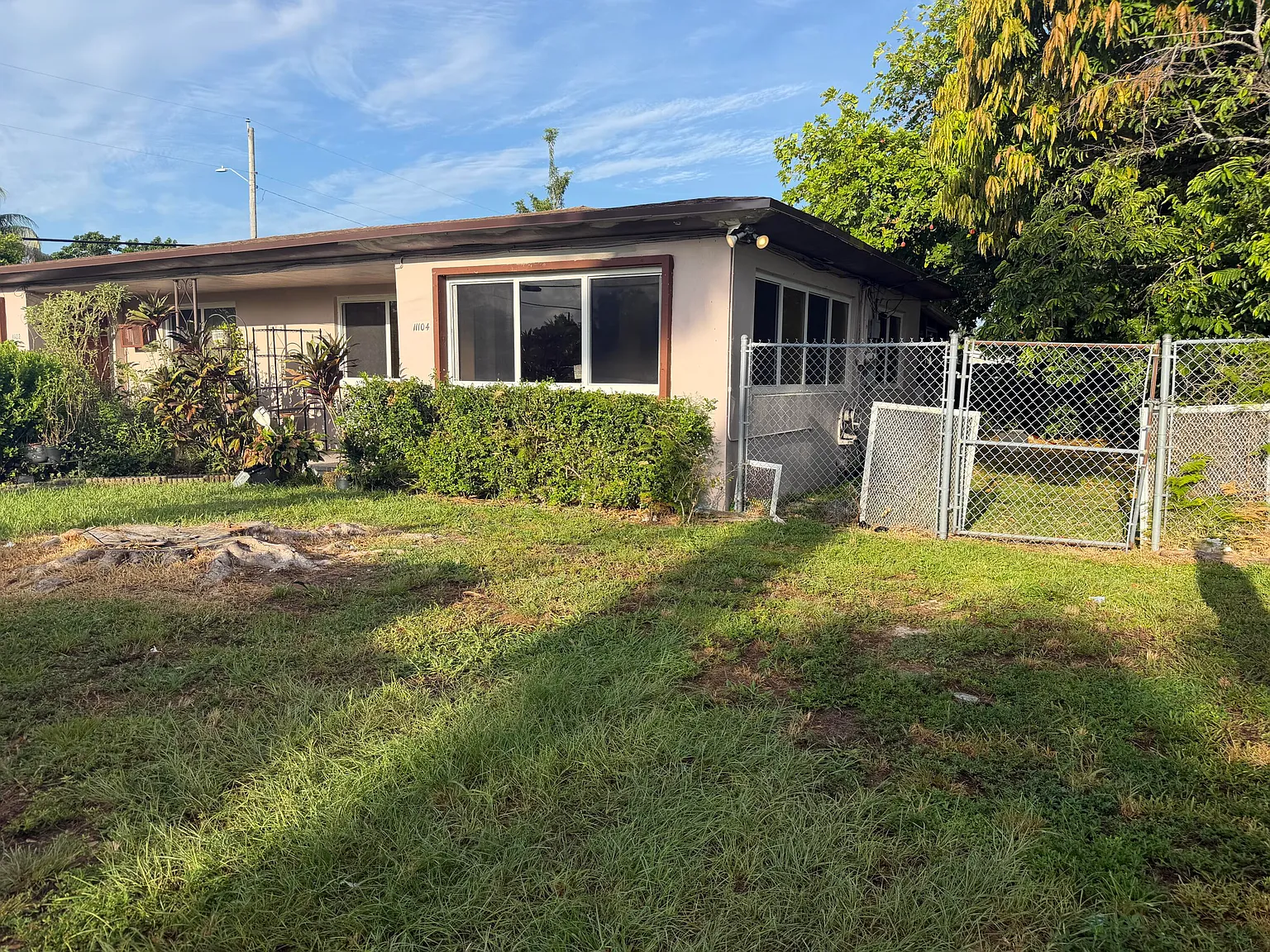 1 bed, 1.0 bath, 702 sqft, $1,600 — Photo 3