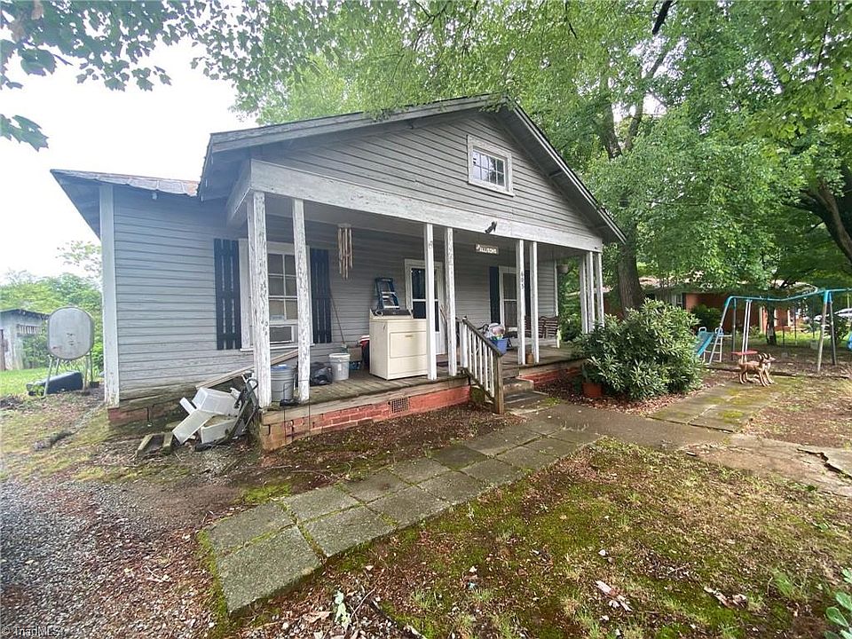 1st image of 603 Springwood Ave