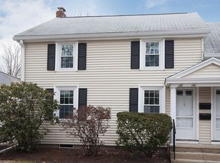 142 Belknap St #142, Concord, MA 01742