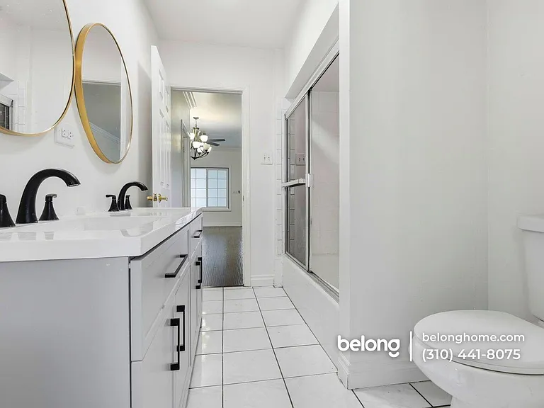 1410 Fedora St — Photo 9