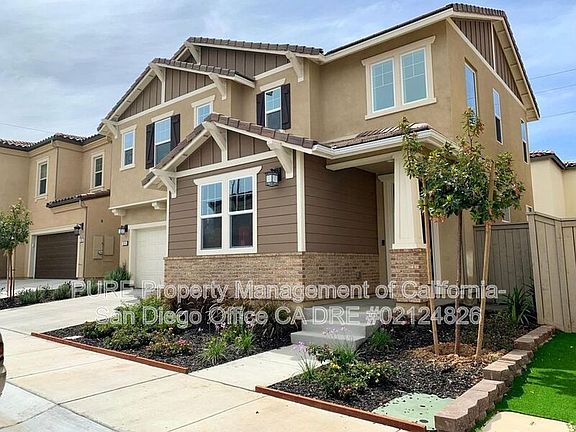 2nd image of 1076 Rolling Dunes Way