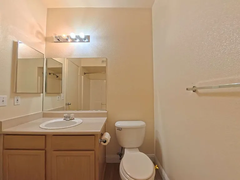 2615 W Gary Ave #2026 — Photo 14