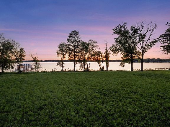 2nd image of Bushaway Rd