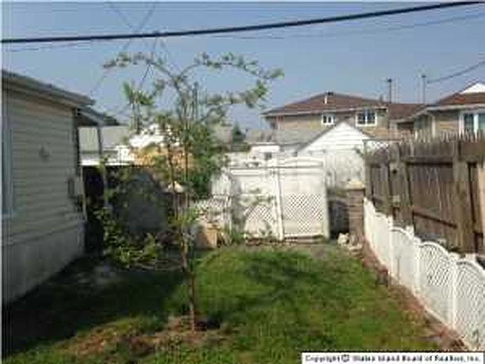 1st image of 298 Hunter Ave