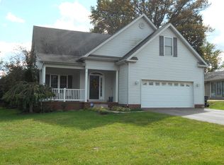 806 Maplewood Dr, Mount Sterling, KY 40353