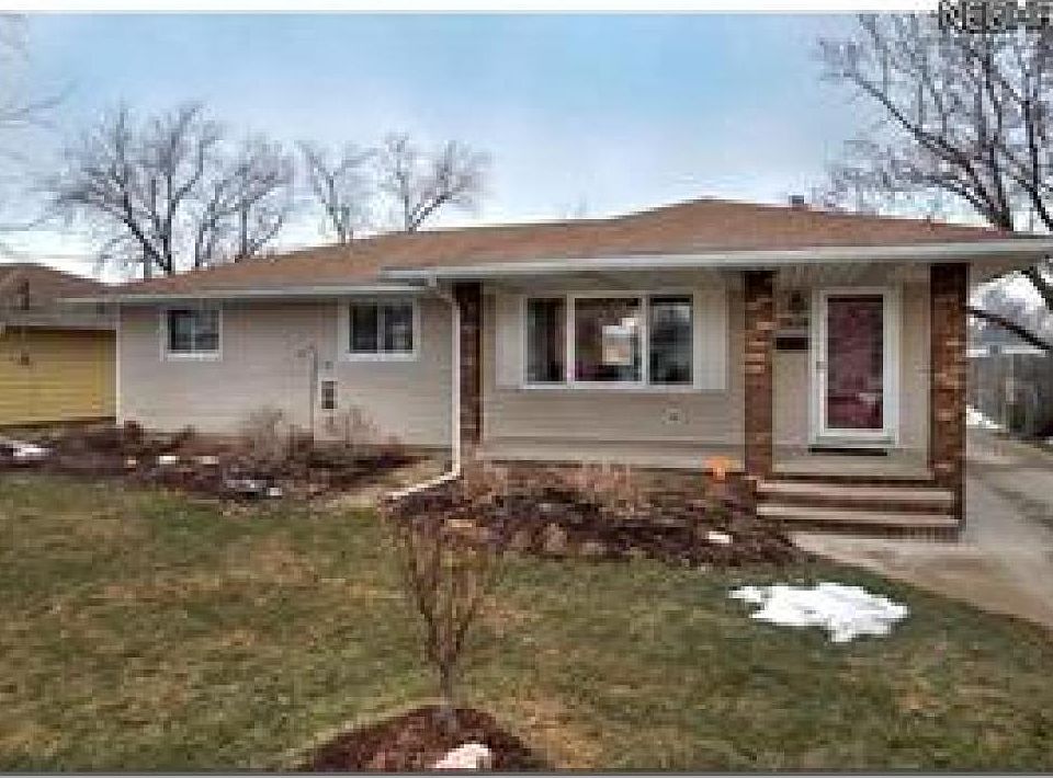 1st image of 2028 W 30th St
