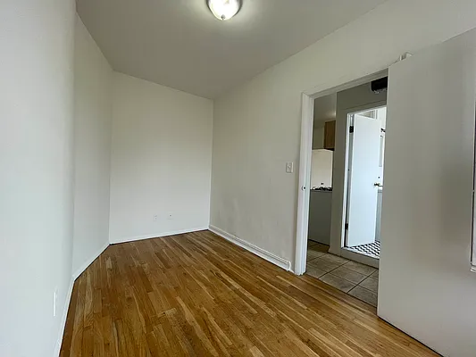 Rented by Best Apartments North Inc | media 9