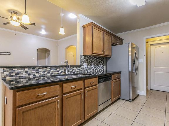 5th image of 1200 Vanguard Ln