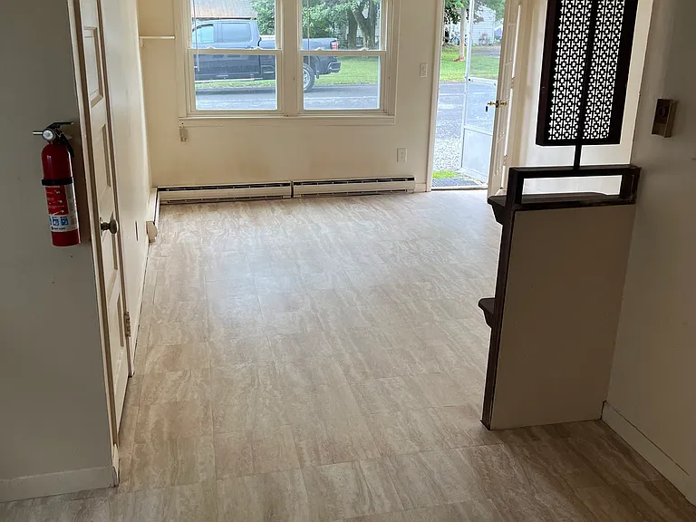 4 Mill St #2 — Photo 2