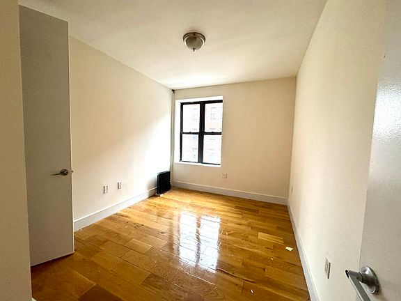 4th image of 718 W 171st St APT 32