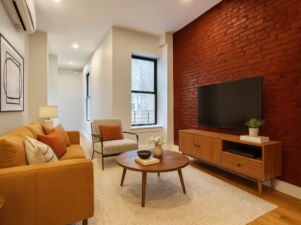 2034 Palmetto Street image 3 of 6