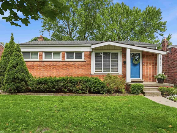 3132 Maplewood Ave, Royal Oak, MI 48073