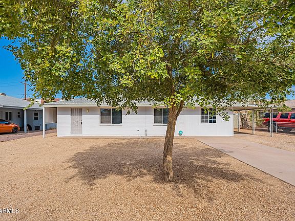 2nd image of 3014 W Mariposa Street