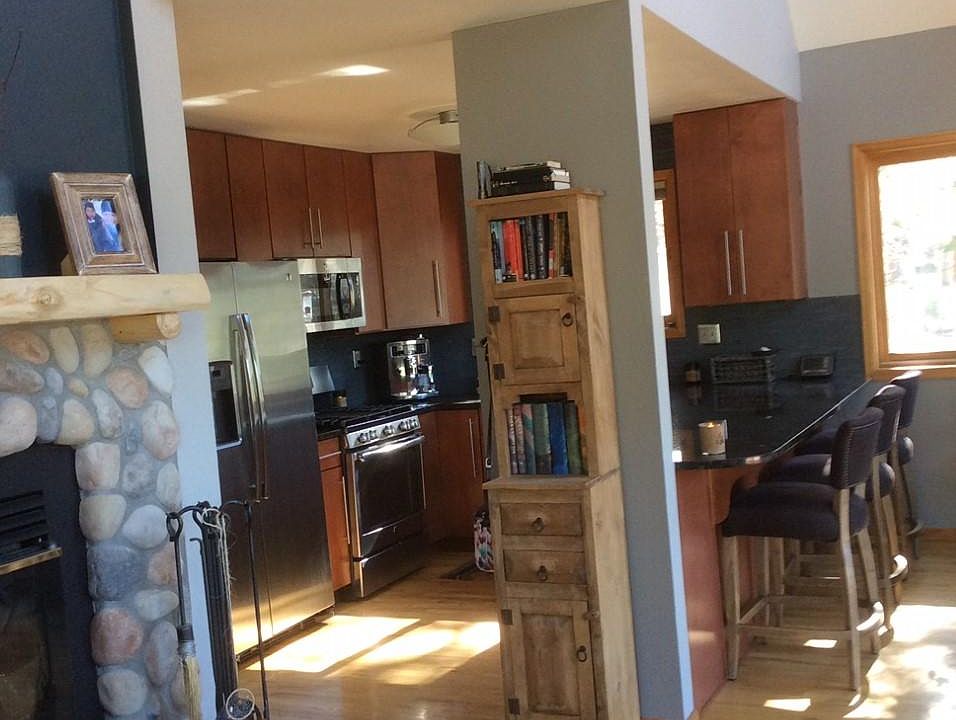 2nd image of 75 Sundance Cir