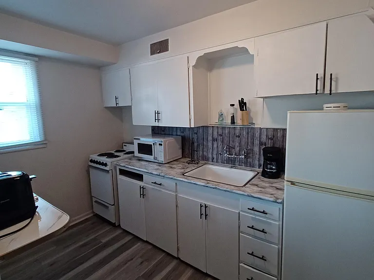 1431 E 2100 S #4 — Photo 11
