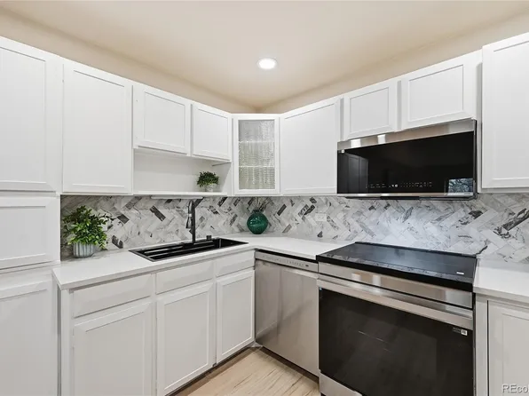 705 S Alton Way #4C, Denver, CO 80247