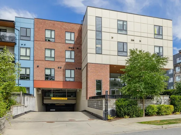 12320 222nd St #204, Maple Ridge, BC V2X 8S9