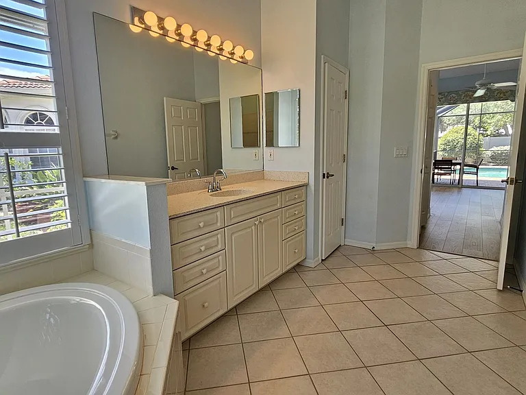 330 Rio Terra — Photo 49