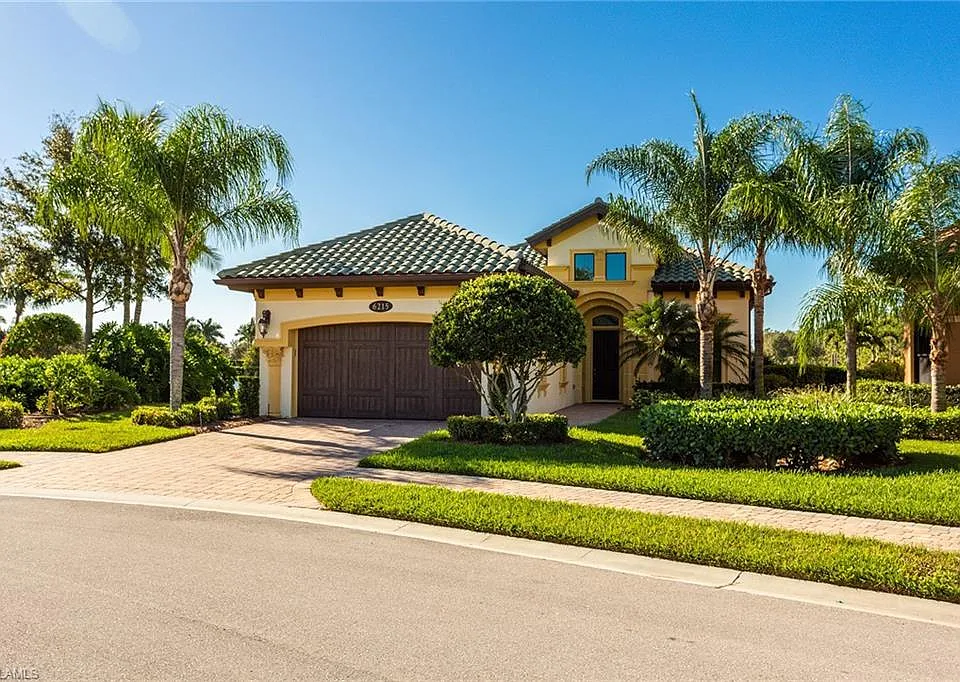 6215 Brunello Ln