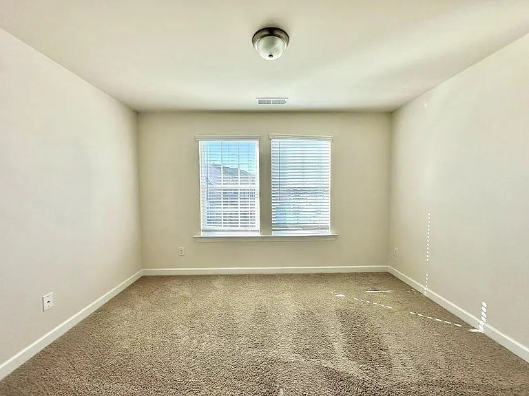 5856 Clan Maclaine Dr — Photo 11